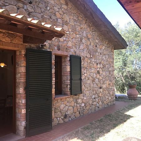 La Sassetta Villa บิบโบนา ภายนอก รูปภาพ