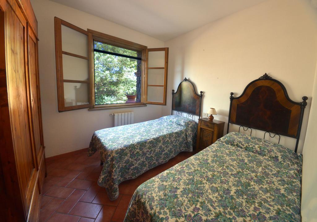 La Sassetta Villa บิบโบนา ภายนอก รูปภาพ
